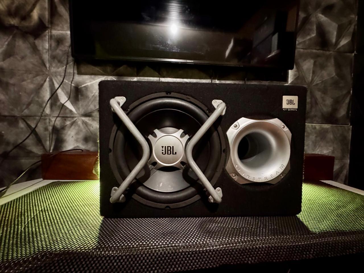 Pantalla de Nintendo Switch con muchos juegos instalados